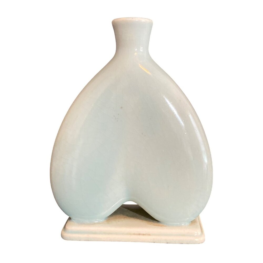 VTG Hobe Dresden Pottery Heart Shape Body Blue Cruet Rosebud Vase